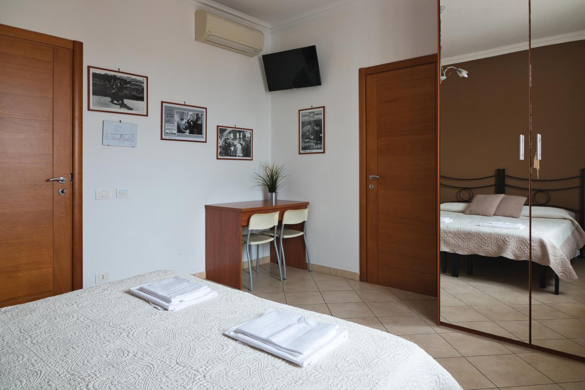 La Casa Degli Artisti 1 Hotell Nettuno Exteriör bild