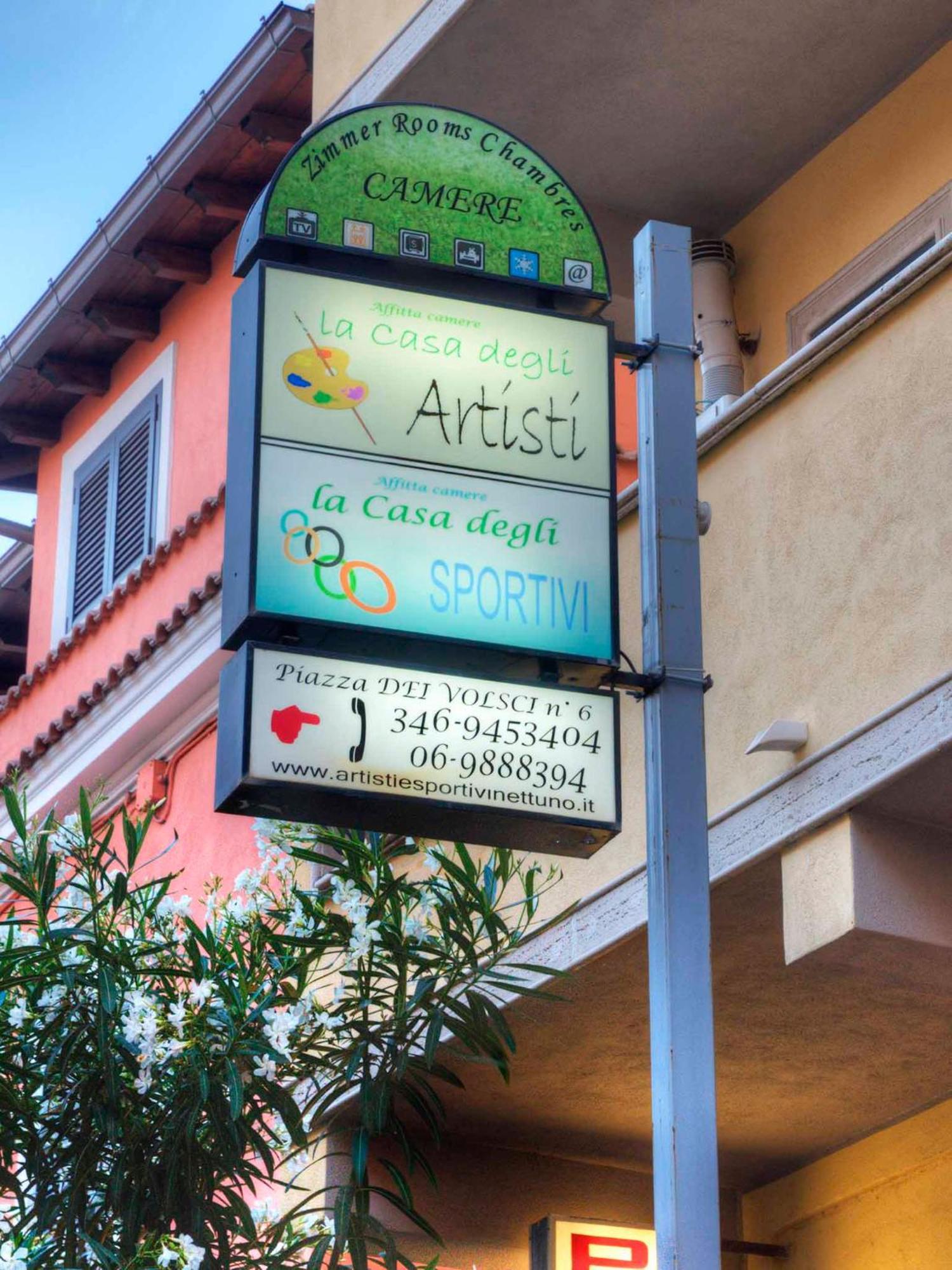 La Casa Degli Artisti 1 Hotell Nettuno Exteriör bild