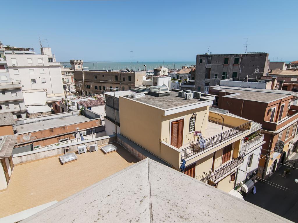 La Casa Degli Artisti 1 Hotell Nettuno Rum bild